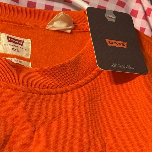 NWT MENS LEVI’s Sweatshirt Size x2 RELAXED Fit. 🍂 - Picture 1 of 2